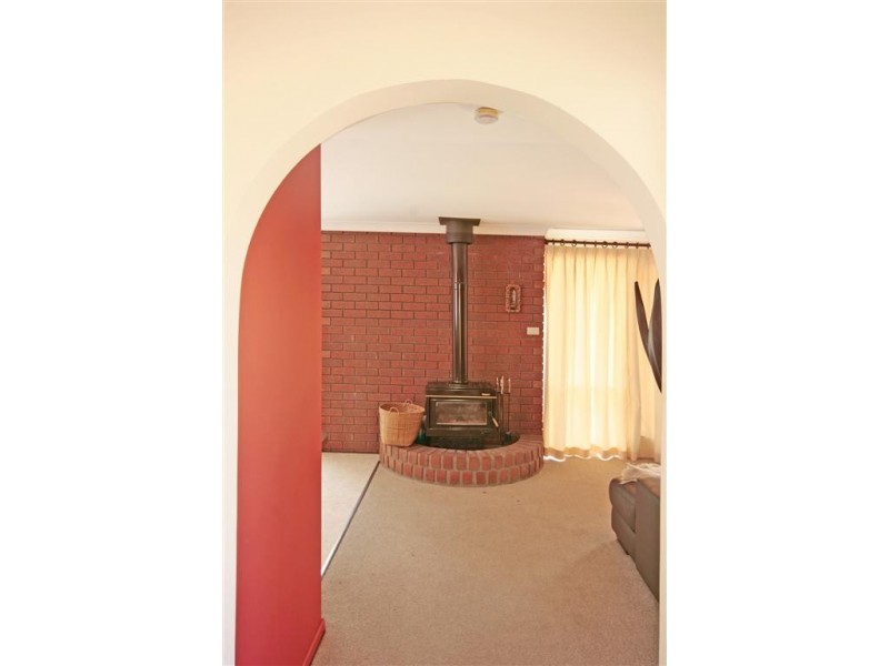 103 Maloneys Drive, Maloneys Beach NSW 2536