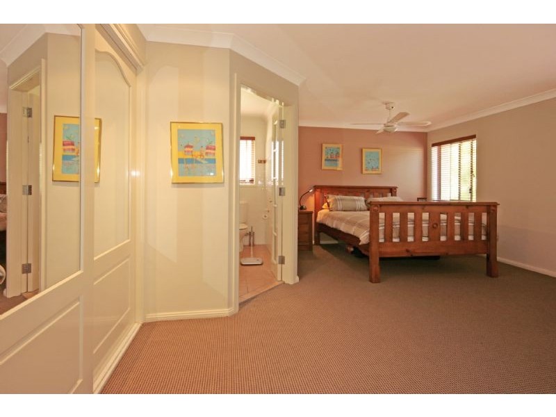 1 Pendula Place, Maloneys Beach NSW 2536