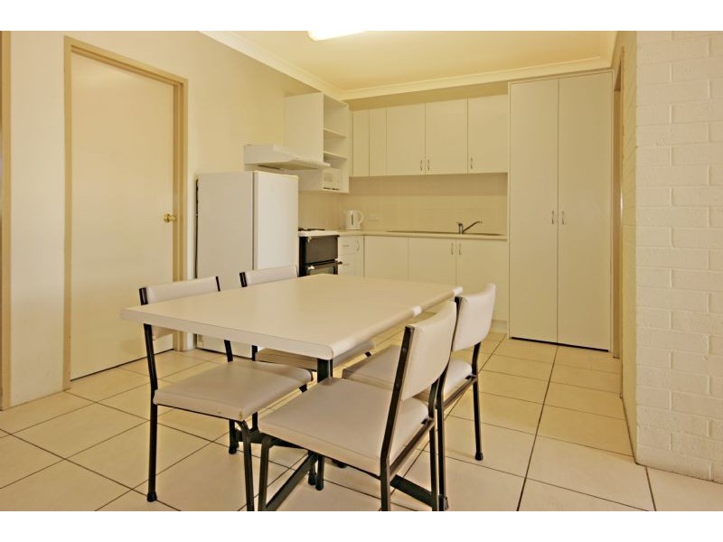 10/384-388 Beach Road, Batehaven NSW 2536