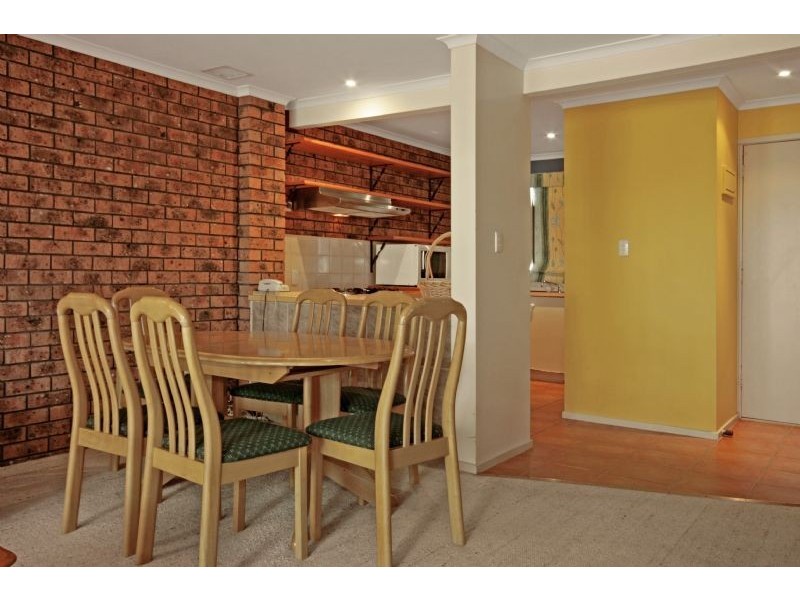 7/700 Beach Road, Surf Beach NSW 2536