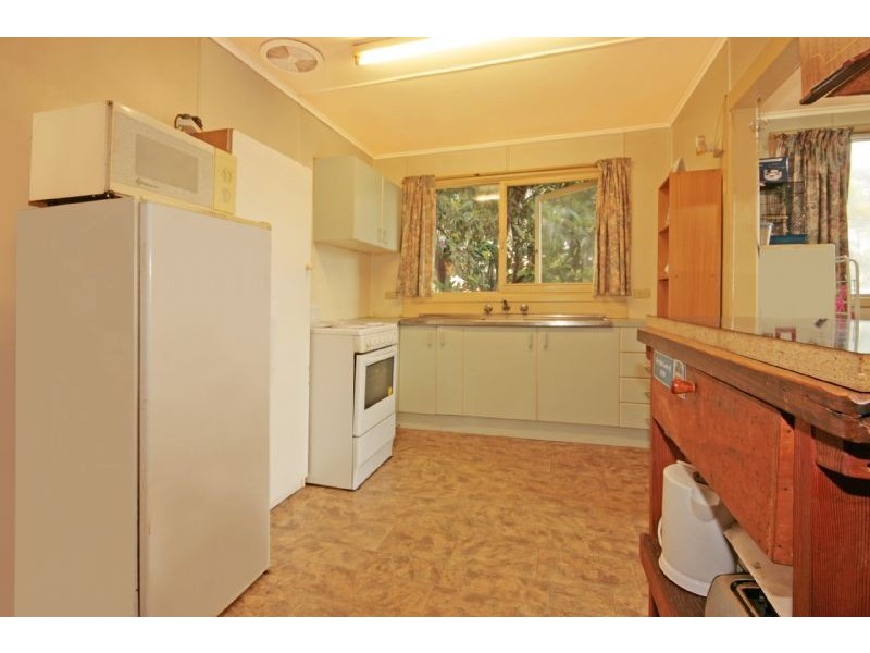 63  Vista Ave, Catalina NSW 2536