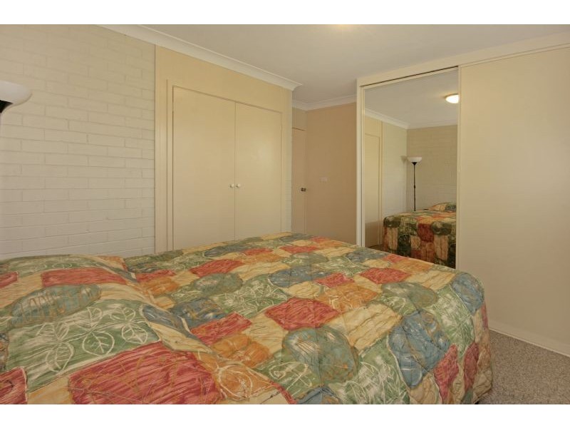 1/30 Matthew Pde, Batehaven NSW 2536