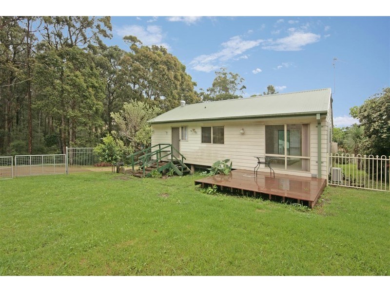 12 Sandpiper Place, Catalina NSW 2536