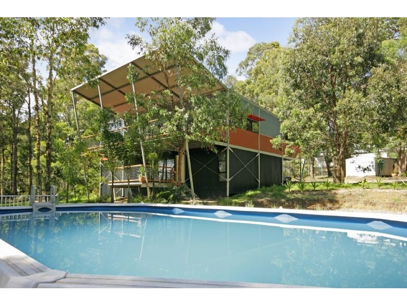 36 The Outlook Road, Surfside NSW 2536