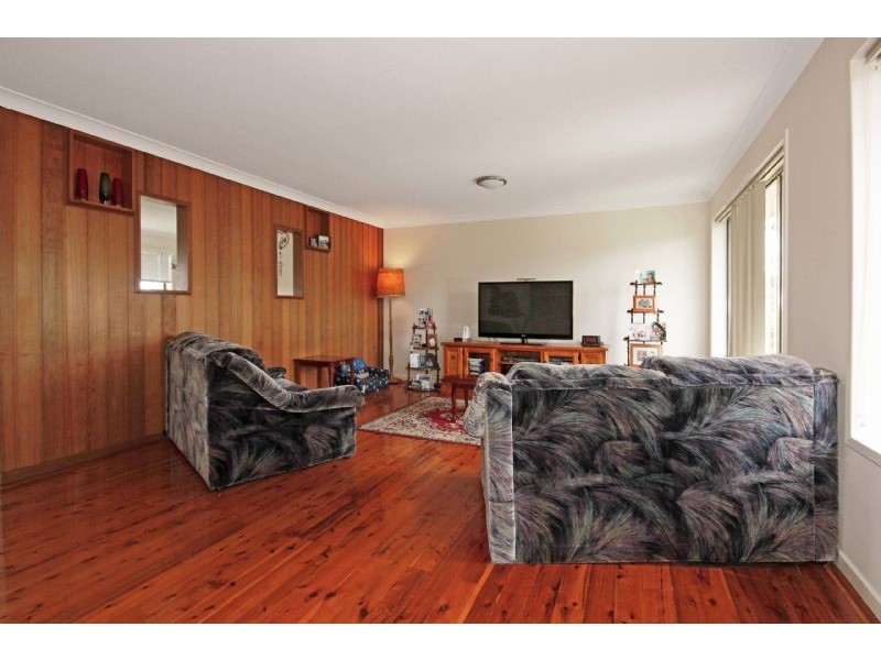 46 Pacific Road, Surf Beach NSW 2536