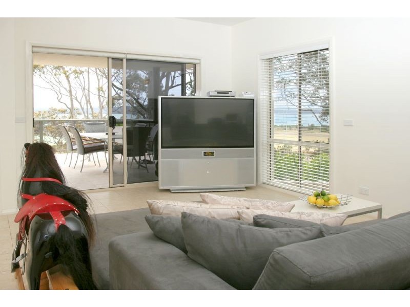 13 Sanctuary Place, Catalina NSW 2536