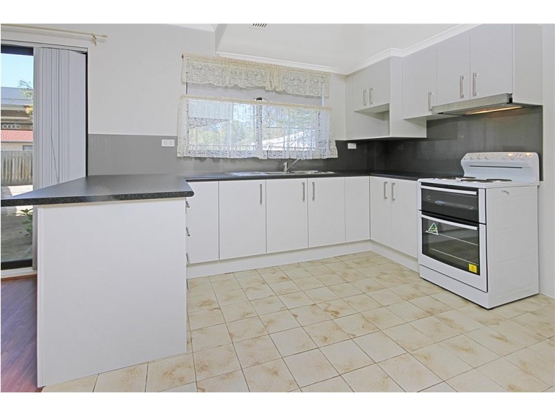 2/72 Surf Beach Avenue, Surf Beach NSW 2536