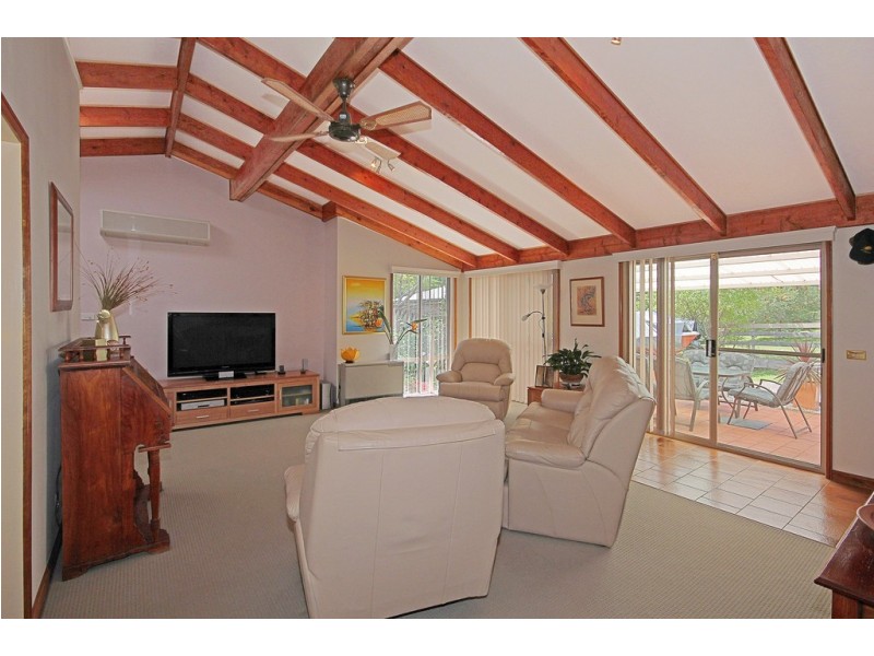 13 Haven Place, Batehaven NSW 2536