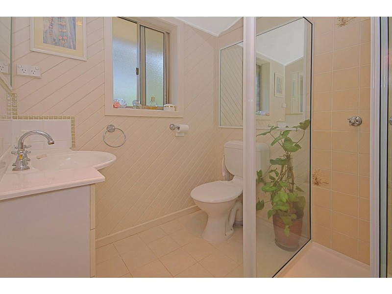 13 Haven Place, Batehaven NSW 2536