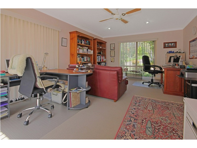 13 Haven Place, Batehaven NSW 2536