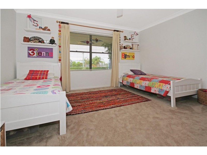 71 Ridge Street, Catalina NSW 2536