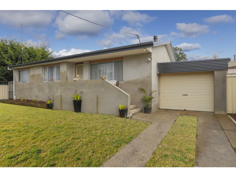4 Bass Street, Surf Beach NSW 2536