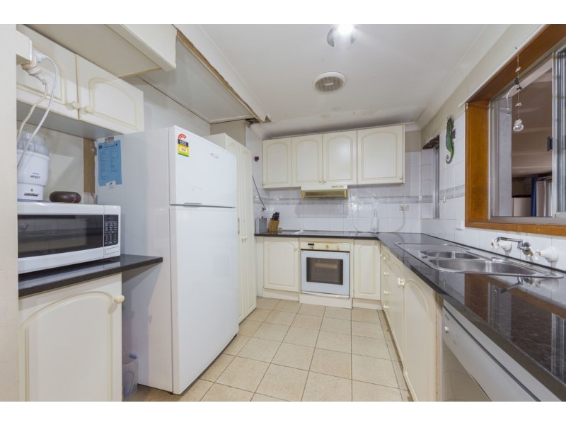 4 Bass Street, Surf Beach NSW 2536