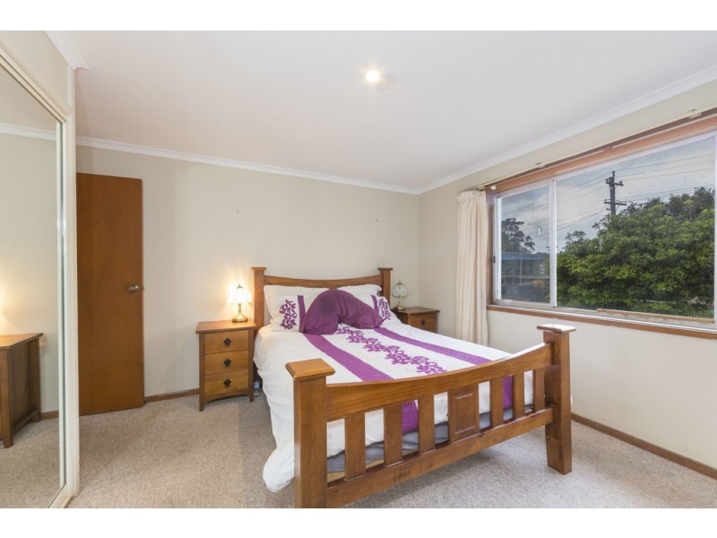 4 Bass Street, Surf Beach NSW 2536