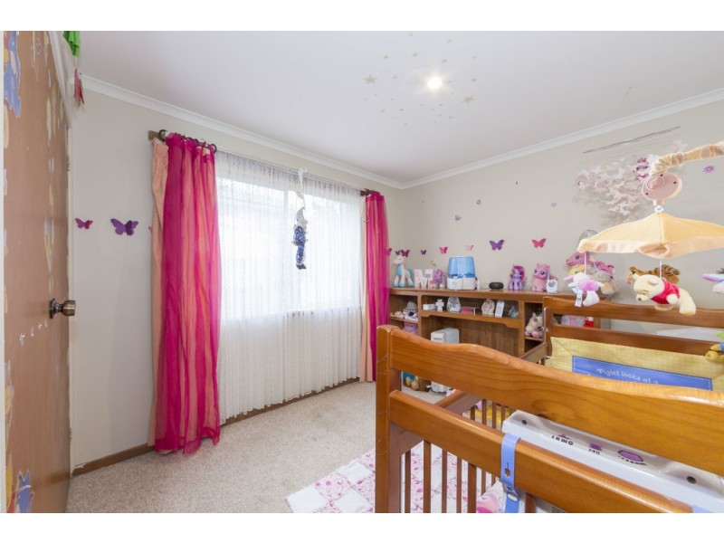 4 Bass Street, Surf Beach NSW 2536