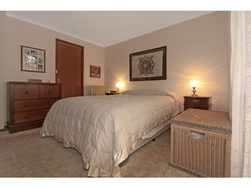 33 Elizabeth Drive, Broulee NSW 2537