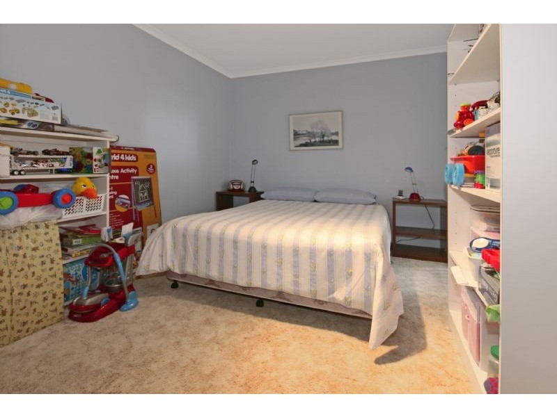 33 Elizabeth Drive, Broulee NSW 2537