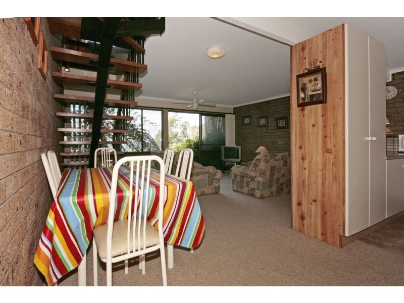 11/1 Calton Road, Batehaven NSW 2536