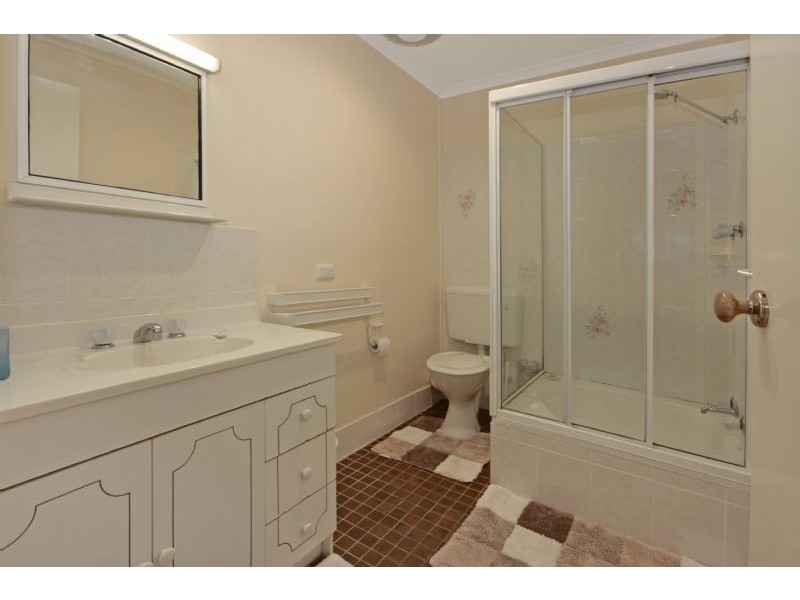 11/1 Calton Road, Batehaven NSW 2536