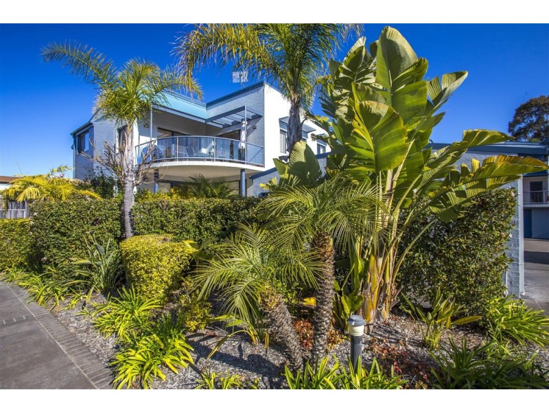 4/216 Beach Road, Batehaven NSW 2536