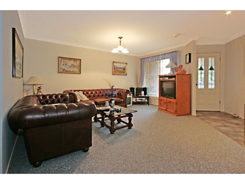 5 Northside Close, North Batemans Bay NSW 2536