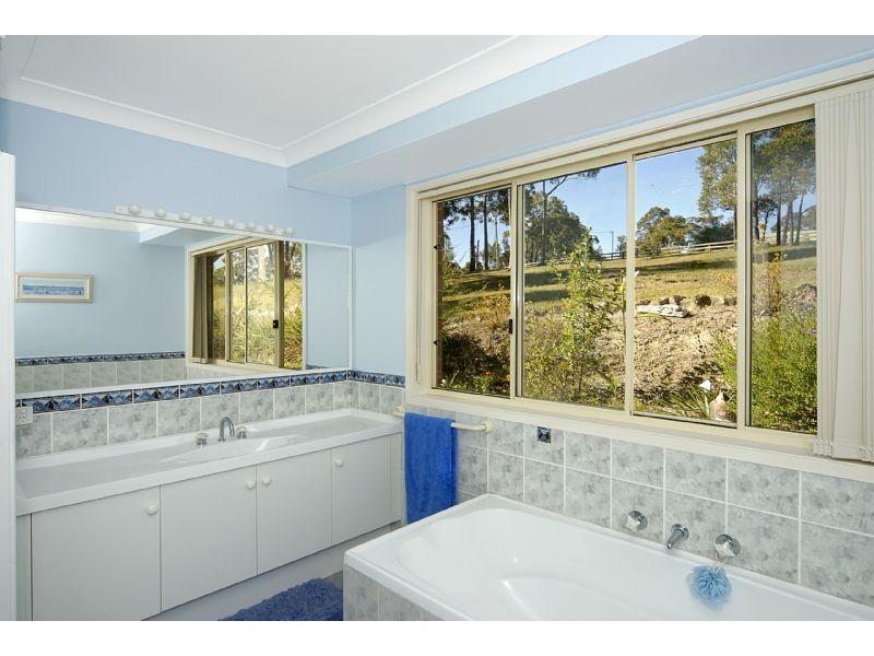 5 Northside Close, North Batemans Bay NSW 2536