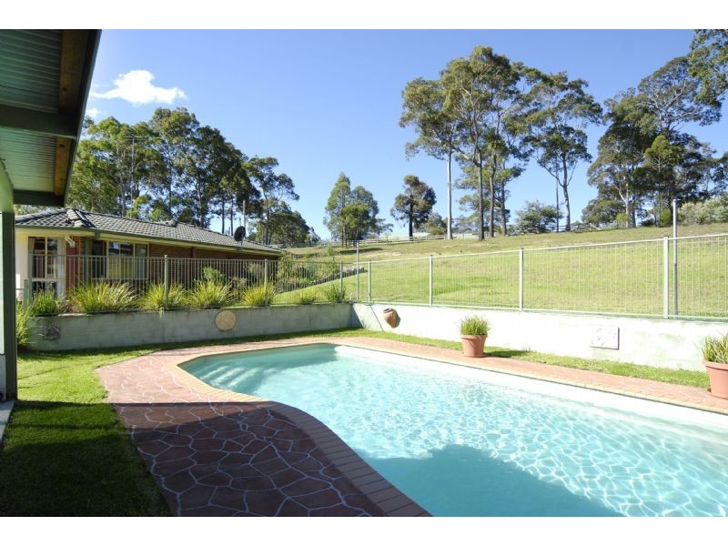 5 Northside Close, North Batemans Bay NSW 2536