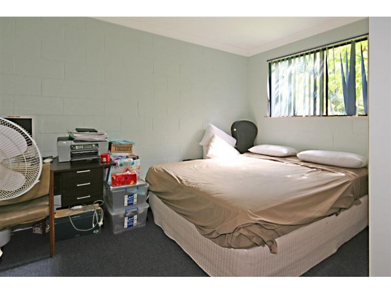 16 Edward Rd, Batehaven NSW 2536