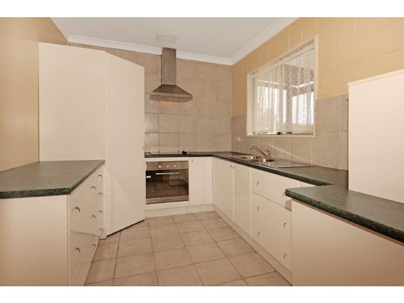 15 Edward Road, Batehaven NSW 2536