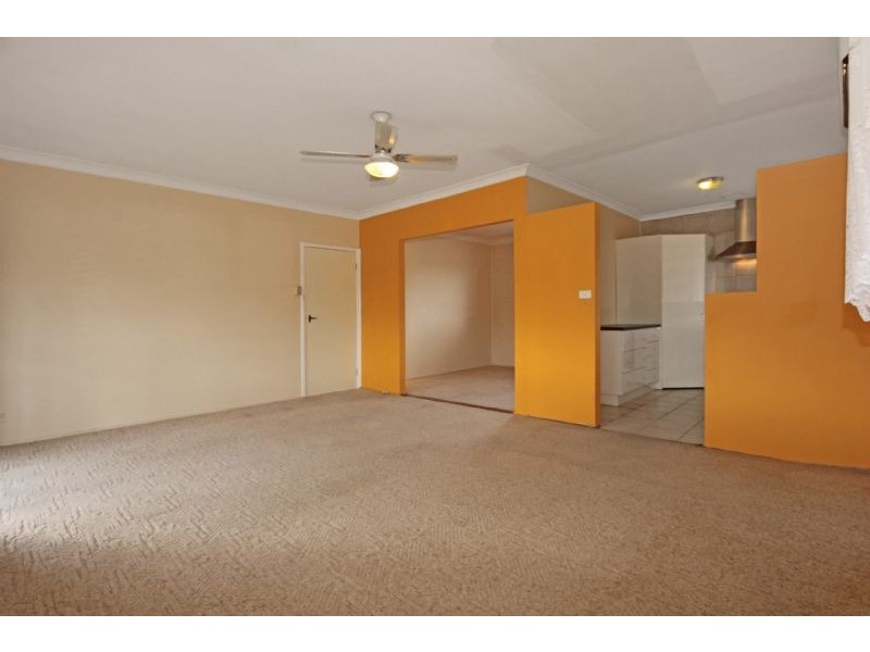 15 Edward Road, Batehaven NSW 2536