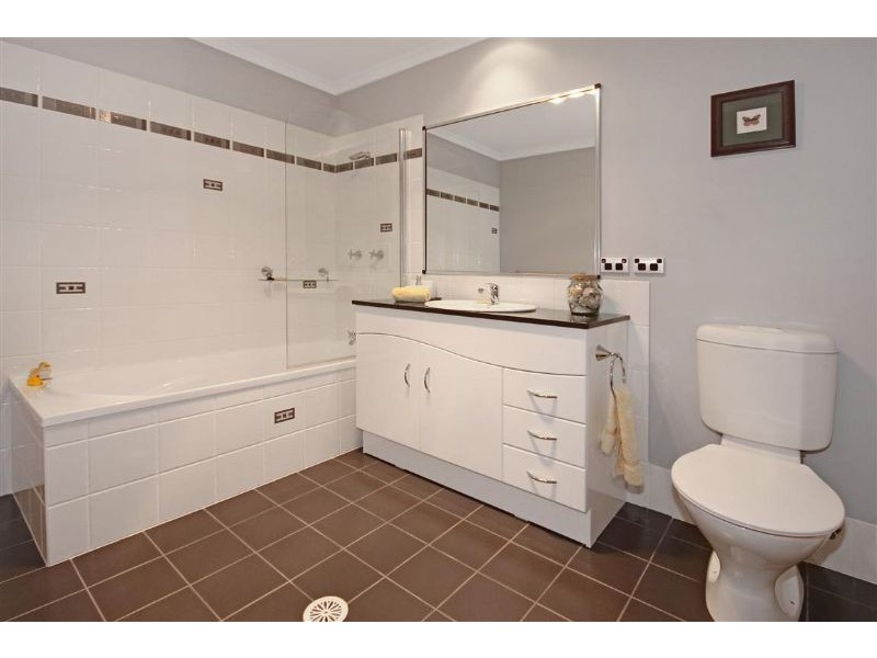 17/8 Lord Place, North Batemans Bay NSW 2536