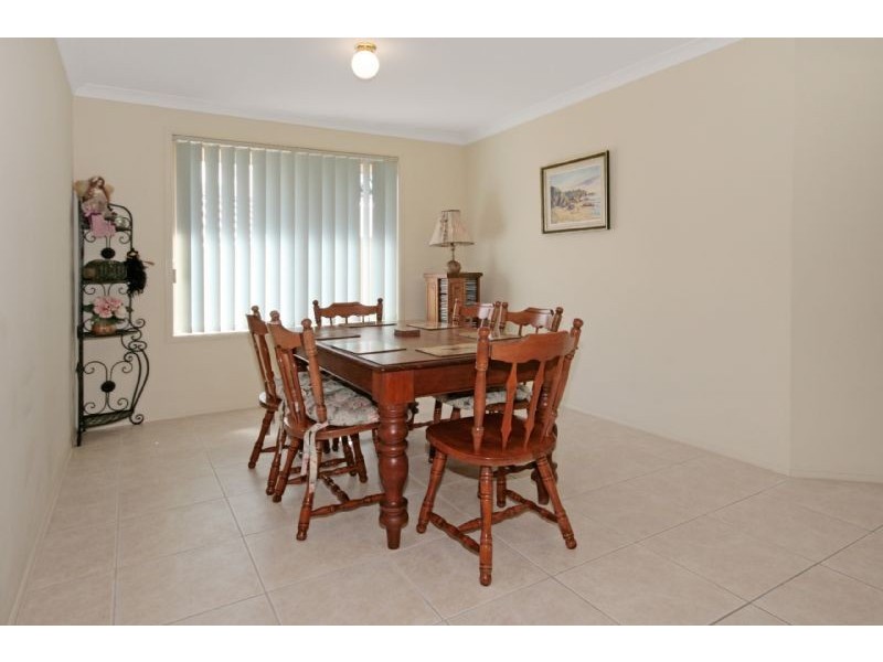 11 Canning Crescent, Sunshine Bay NSW 2536