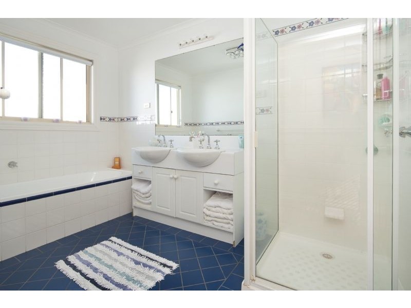 25 Heath Street, Broulee NSW 2537