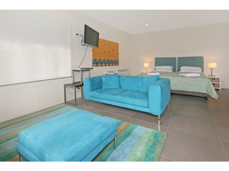 9 Billabong Place, Surf Beach NSW 2536