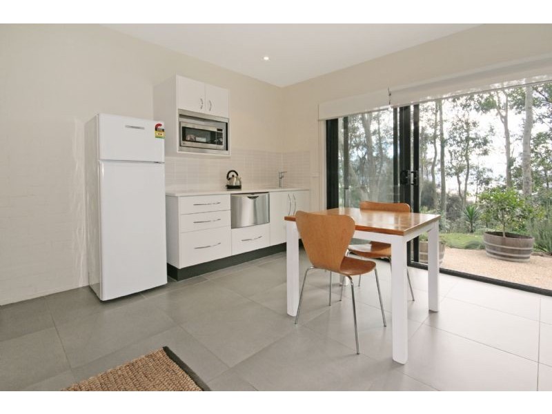 9 Billabong Place, Surf Beach NSW 2536