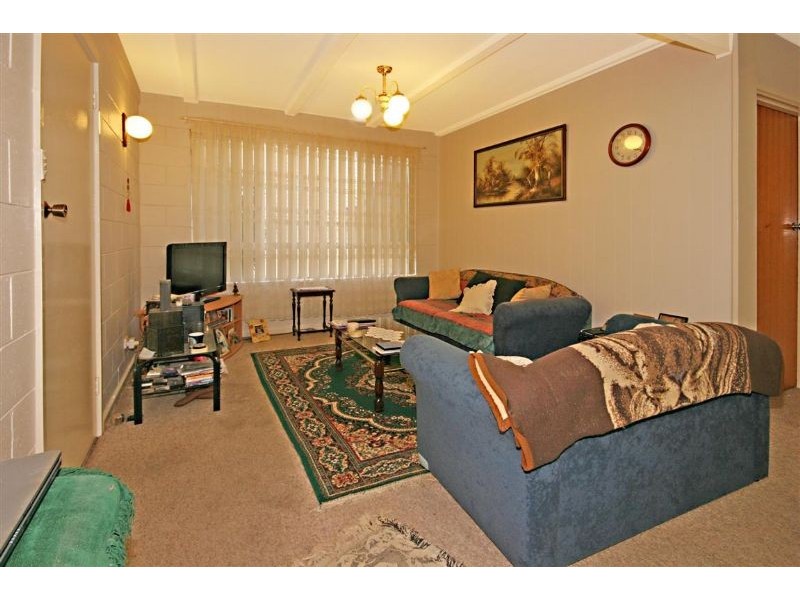 8A Bernadette Blvd, Batehaven NSW 2536