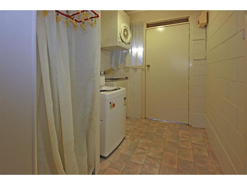 8A Bernadette Blvd, Batehaven NSW 2536