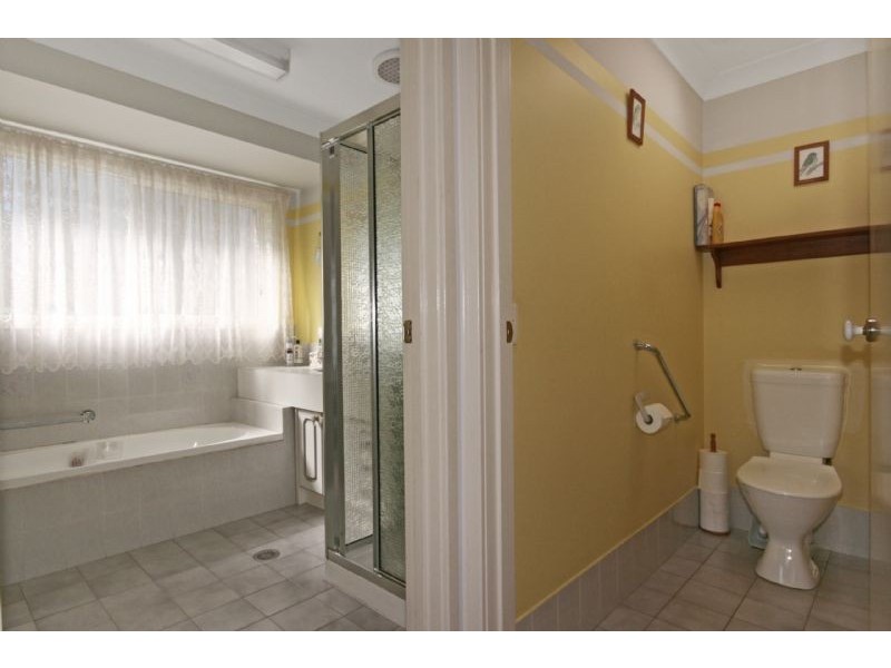 1 Gull Close, Catalina NSW 2536