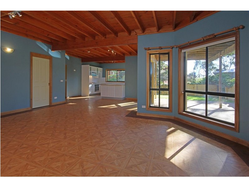 655 Beach Road, Surf Beach NSW 2536