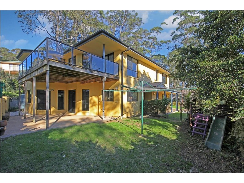 655 Beach Road, Surf Beach NSW 2536