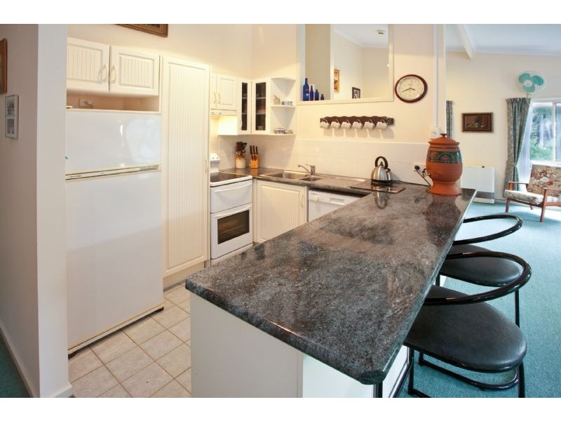 1/71 Karoola Crescent, Surfside NSW 2536