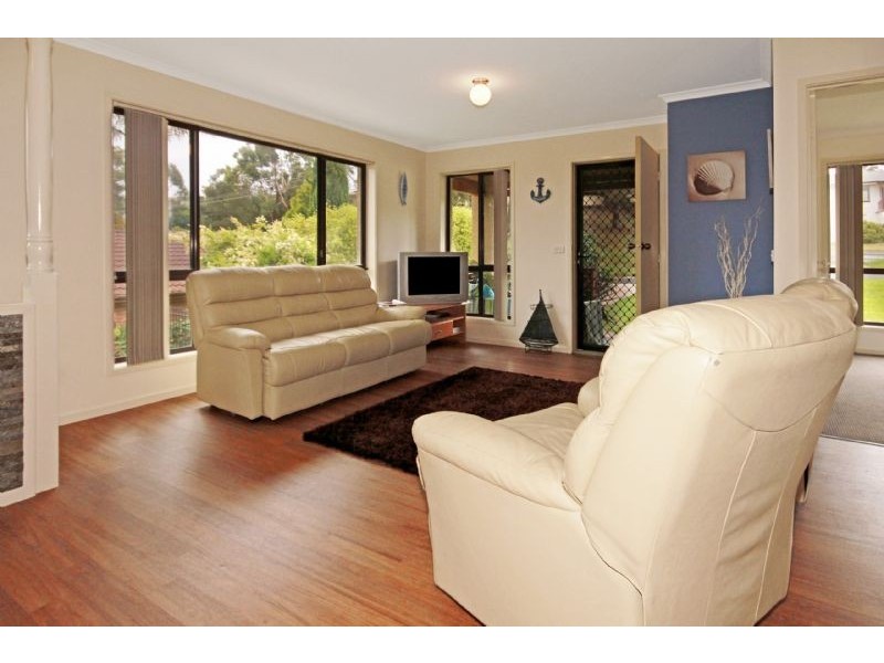 22 Irene Ave, Batehaven NSW 2536