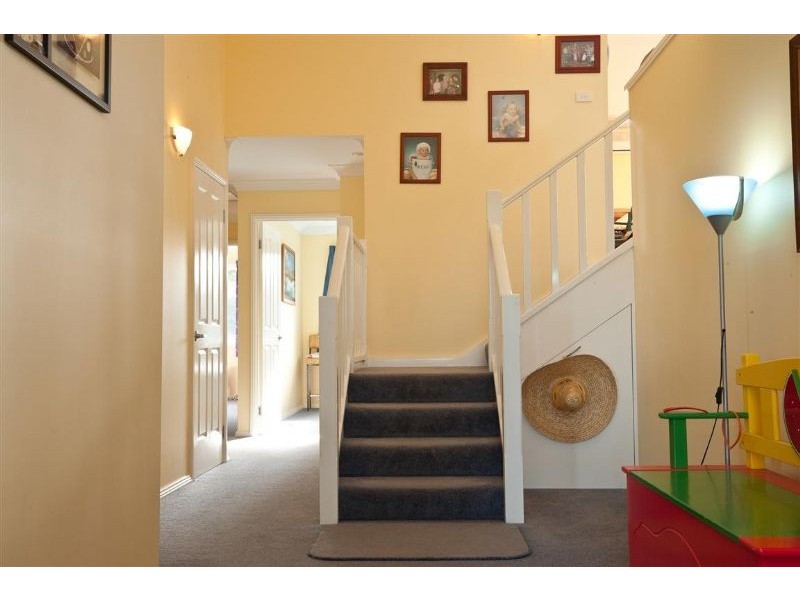 6 Ocean Rd, Batehaven NSW 2536