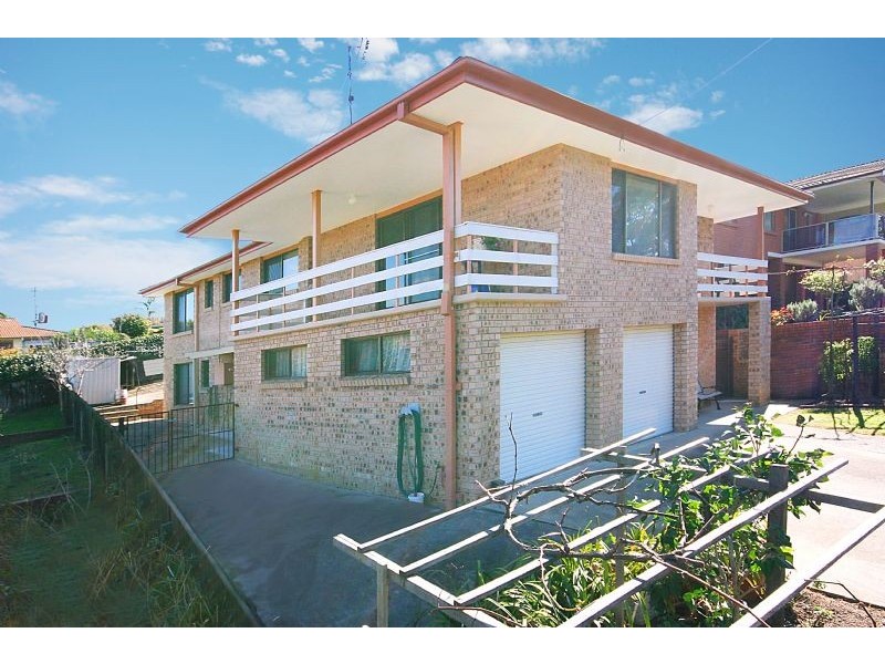 624 Beach Road, Surf Beach NSW 2536