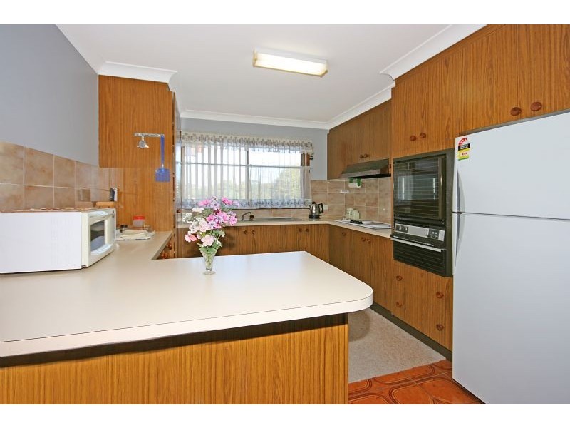 624 Beach Road, Surf Beach NSW 2536