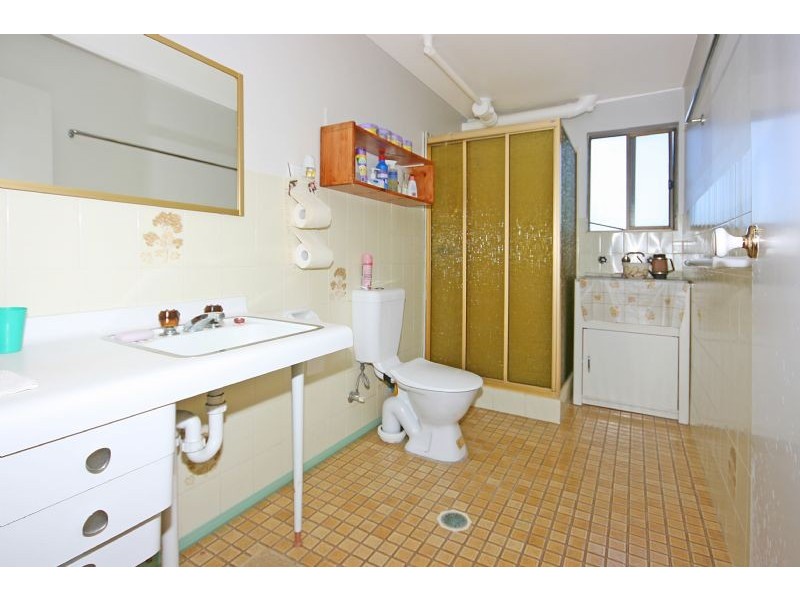 624 Beach Road, Surf Beach NSW 2536