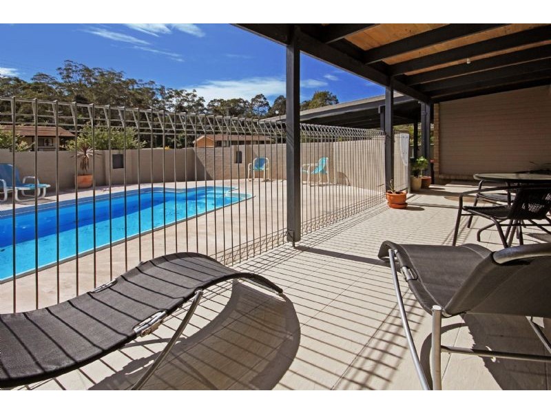 26 Flinders Way, Surf Beach NSW 2536