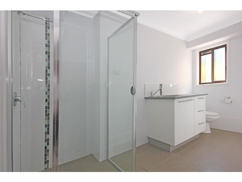 13 Hawks Nest Place, Surfside NSW 2536