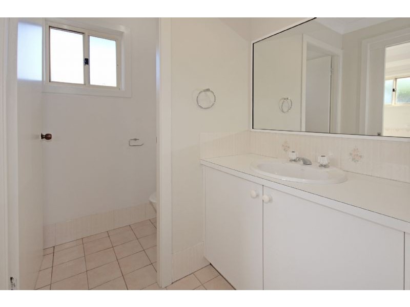 37 Zanthus Drive, Broulee NSW 2537