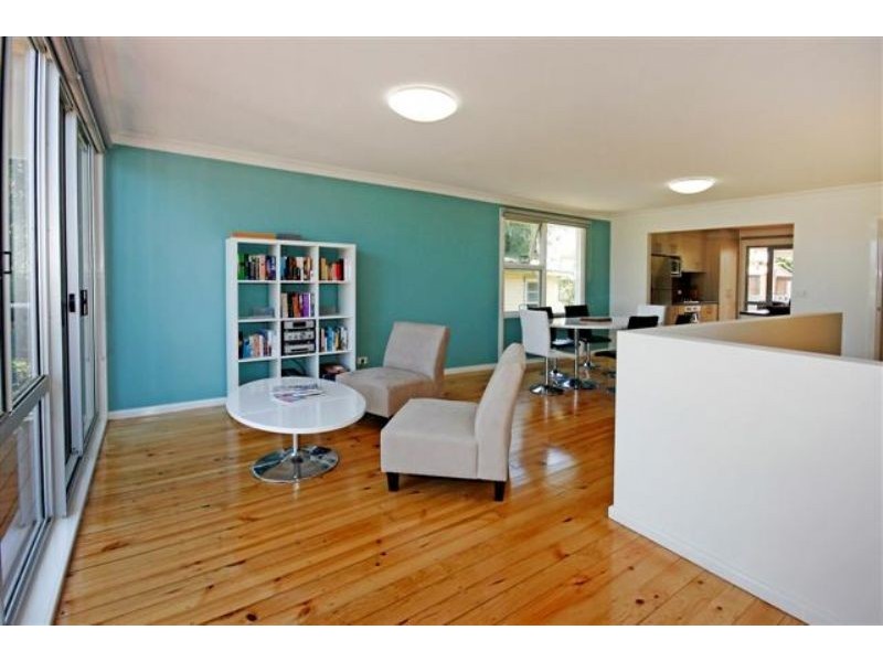 2 Calton Road, Batehaven NSW 2536